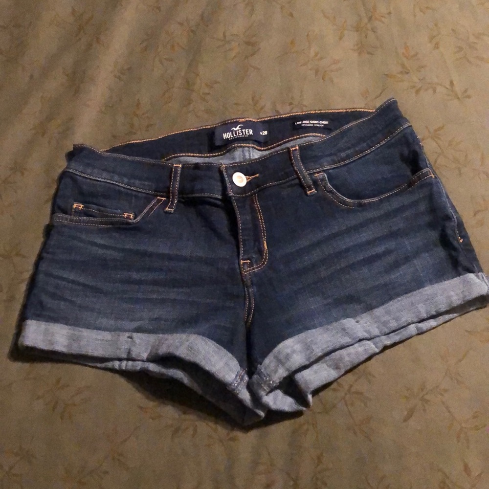COPY - NWOT HOLLISTER DENIM SHORTS